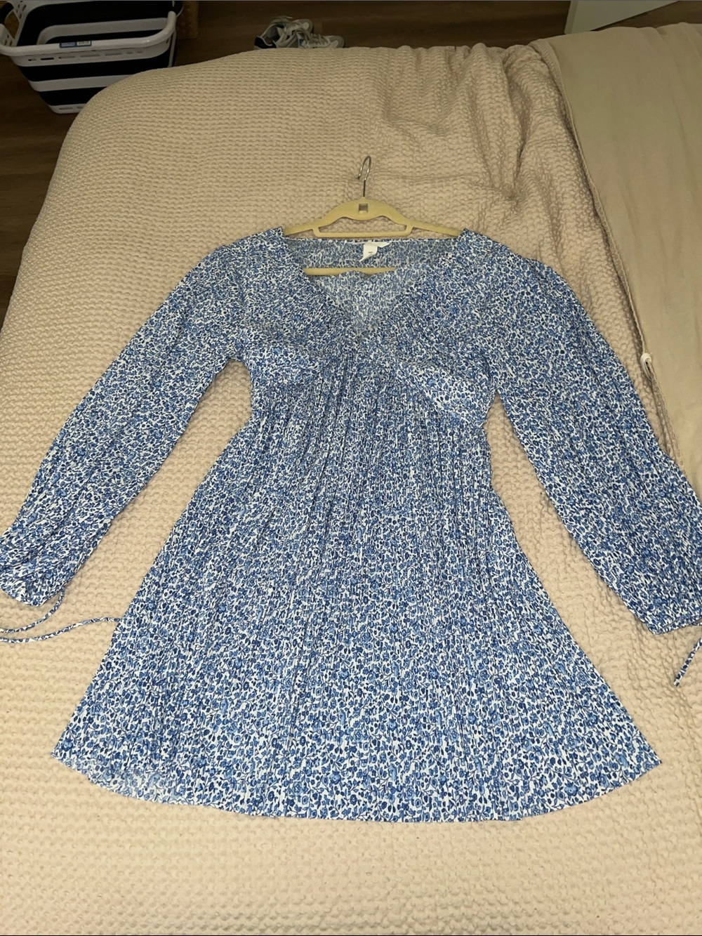H&M Blue Floral Long Sleeve Tunic Dress